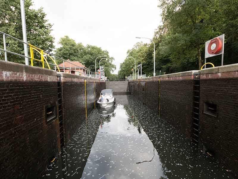 Die Schleuse von innen war schon ziemlich beeindruckend